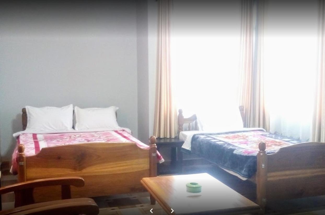 צ'ראפונג'י Breiancy Holiday Inn מראה חיצוני תמונה